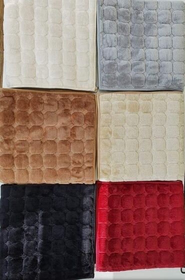 Posteljina: Ne klizajuci plisani flekeri. Idealni za odrzavanje. Set sadrzi tri — 4