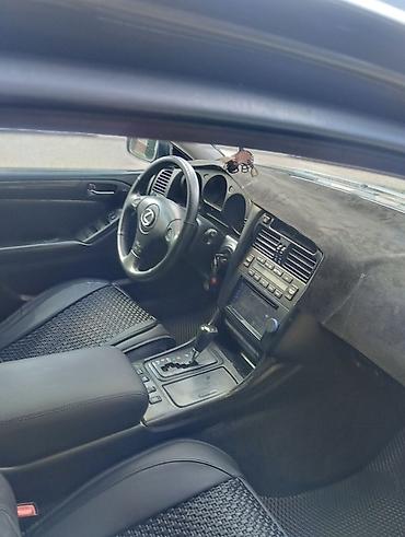коробка на 210: Lexus GS: 2000 г., Автомат, Седан — 5