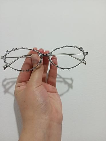 кончи: Очки безлинзовые (декоративная оправа) с инкрустацией страз. не — 1