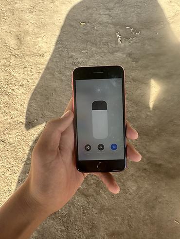 iphone телфон: IPhone SE 2020, Б/у, 64 ГБ, Красный, Коробка, 77 % — 2