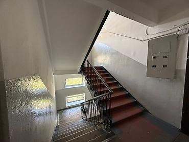 Продажа квартир: 2 комнаты, 44 м², 2 этаж — 9