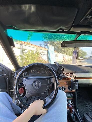 морнинг сиденье: Mercedes-Benz W124: 1994 г., 2 л, Механика, Седан — 8