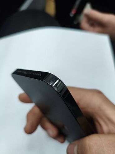 Apple iPhone: IPhone 14 Pro, Б/у, 256 ГБ, Black Titanium, Защитное стекло, 82 % — 7