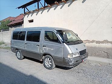 kirgiz auto: Ssangyong Istana: 2000 г., Бус — 2