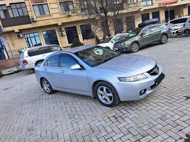 Honda: Honda Accord: 2003 г., 2 л, Типтроник, Бензин, Седан