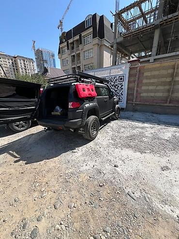 пикап спорт: Toyota FJ Cruiser: 2006 г., Внедорожник — 8