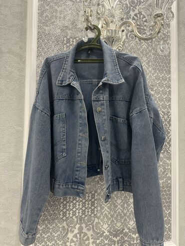 платье футляр теплое: Джинсовая куртка oversize - Классический голубой деним средней