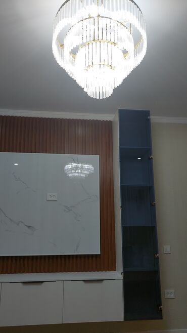 Ремонт под ключ: Современная квартира-студия с новой отделкой и встроенной мебелью - — 4