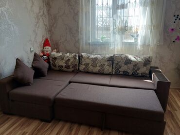 divan acilan: Di̇van-kravat, İşlənmiş, Açılan, Bazalı, Dəri, Çatdırılma yoxdur