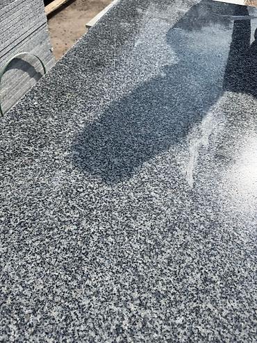 Фасадные гранитные плитки: Серые граниты, натуральный камень гранит. Гранит для цоколя — 15