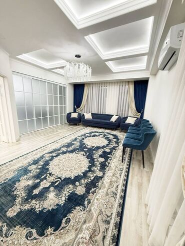 Продажа квартир: 3 комнаты, 117 м²