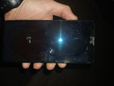 телефон баку: Redmi Note 13 Pro, 256 ГБ, цвет - Черный, Битый