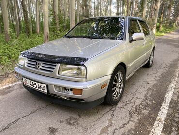 вкупка машина: Volkswagen Vento: 1999 г., 2 л, Механика, Бензин, Седан