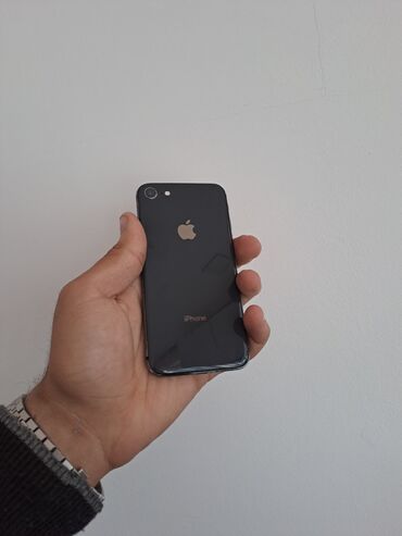 iphone ikinci el: IPhone 8, 64 GB, Qara, Barmaq izi