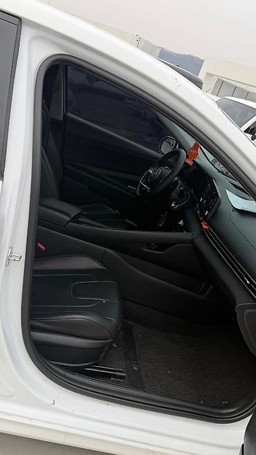 Транспорт: Hyundai Avante: 2022 г., 1.6 л, Автомат, Бензин, Седан — 9