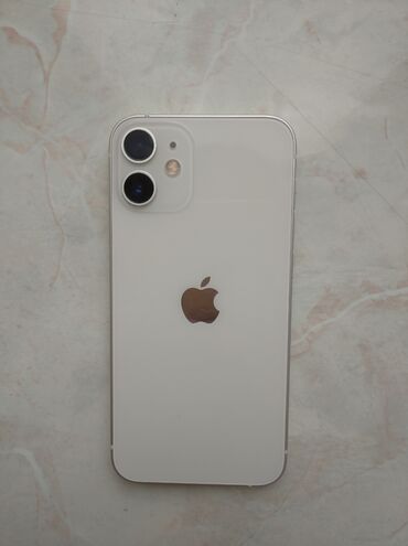 Apple iPhone: IPhone 12 mini, Б/у, 64 ГБ, Белый, Наушники, Зарядное устройство, Защитное стекло, 83 %