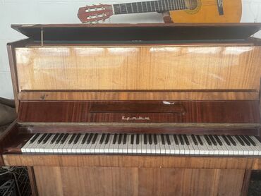 рояль steinway: Хорошом состоянии, треьует настройки!!