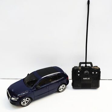 Игрушки: Машина Ауди радиоуправляемая игрушка. Мощный джип с подсветкой