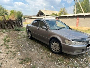 авто расрочка ош: Honda Accord: 2000 г., 2 л, Автомат, Бензин, Седан