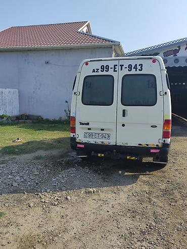 dizel motor yağı: Ford Transit: 2.5 l | 1998 il 300 km Van body type — 5