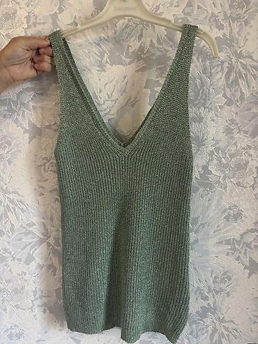 sort: Zeytun-yaşıl rəngdə trikotaj mayka/top Brand: Amisu - Material — 2