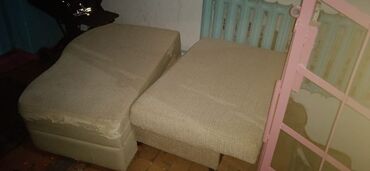 мебель для спальни бу: Кресло -кровать с ящиком