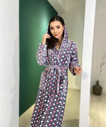 Халаты: Халат, Плюш, Made in KG, В полоску, Леопардовый принт, С перьями — 2