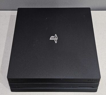playstation 4 кредит: Playstation 4 pro proşivkalı Tək konsol!!! Pult var əlavə olaraq