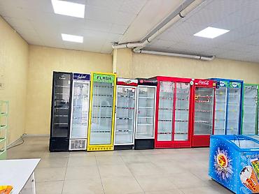 Продажа коммерческой недвижимости: Продажа магазинов В жилом доме, 66 м², Косметический ремонт, Отдельный вход, 1 этаж — 5