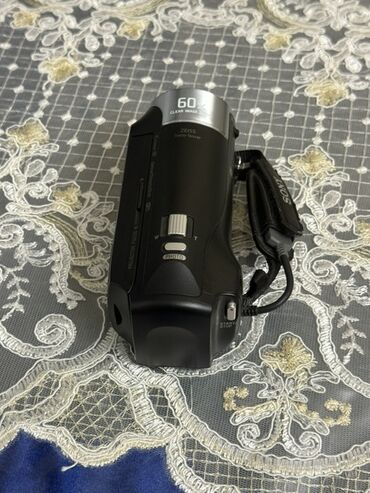 Videokameralar: Sony Handycam videokamera - Model: Sony Handycam (üzərində HD/AVCHD — 7
