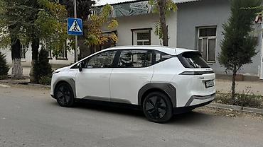 тойота 105 кузов: Электромобиль AION Y Plus в белом цвете. Современный компактный — 2