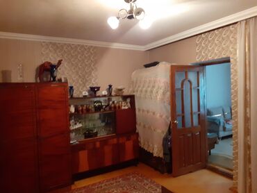 Həyət evləri və villaların satışı: 8 otaq, 125 kv. m, Kredit yoxdur, Orta təmir — 30