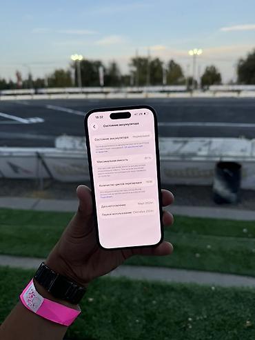 Уюлдук телефондор жана аксессуарлар: IPhone 15, Колдонулган, 128 ГБ, Кара, Кабель, 81 % — 5