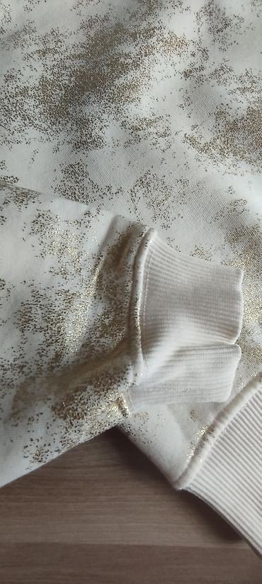 bağça mebel: Uşaq üçün switshirt - Rəng: süd ağ əsas, üzərində qızılı parıltılı — 5