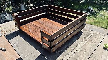 wooden bed: Продаю Деревянная ящик для собака удобная лежит Высота 20/ширин 62/ — 3
