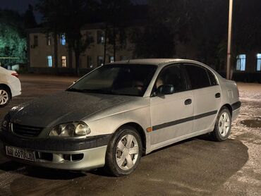 запчасти машины: Toyota Avensis: 2000 г., 1.6 л, Механика, Бензин, Седан
