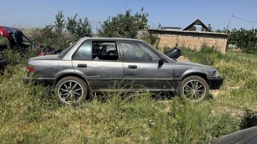 жетта 1 8: Honda Civic: 1993 г., 1.5 л, Механика, Бензин, Седан