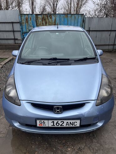 кыргыз авто продажа: Honda Fit: 2002 г., 1.3 л, Вариатор, Бензин, Универсал