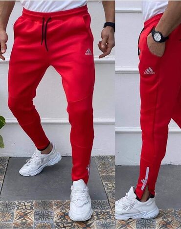 Trenerke: Cena 2300 dinara 
Mokra likra 
Veličine S M L XL XXL — 2