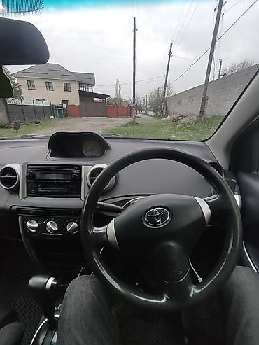 r 21: Toyota Ist: 2003 г., 1.3 л, Автомат, Бензин, Седан — 4