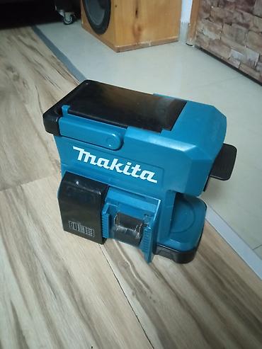 heftalice za tapaciranje: Makita Aku aparat za kafu — 1