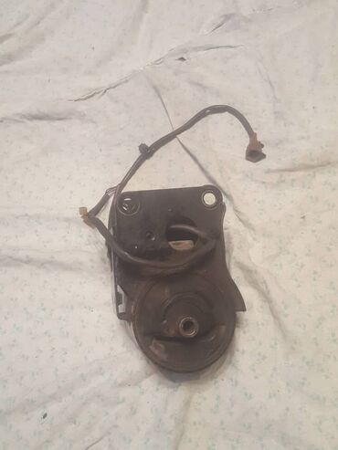 Радиаторы: Nissan Maxima A34- два автомобильных радиатора(печка, кондиционер) — 27