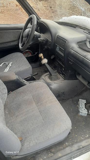 ГАЗ: ГАЗ 3110 Volga: 2003 г., Механика, Бензин, Седан — 10