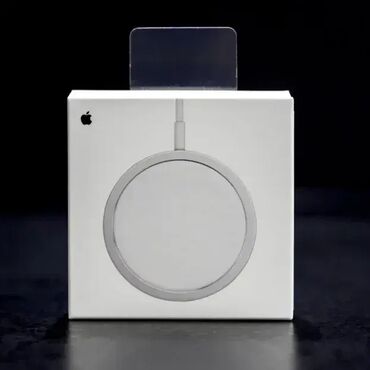 Punjači: Komplet Apple punjač jačine 20W i MagSafe punjač. Odgovara za sve — 5