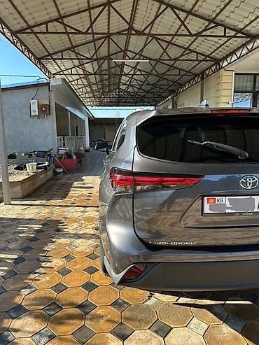 Toyota: Toyota Highlander: 2022 г., 3.5 л, Автомат, Бензин, Кроссовер — 9