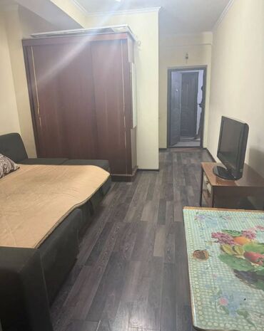 сдаю 1комнатную квартиру на долгий срок в районе кок жар: 1 комната, Агентство недвижимости, Без подселения, С мебелью частично