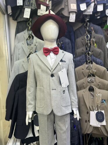 твидовый пиджак: Комплект, цвет - Серый