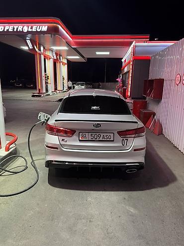Kia K5: 2018 г., 2 л, Автомат, Газ, Седан