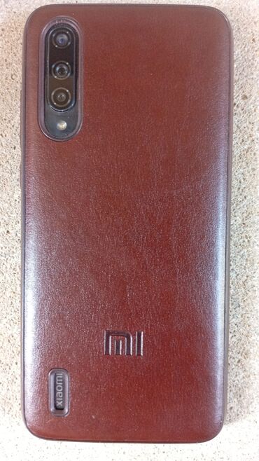 Xiaomi Mi 9 Lite, 128 ГБ, цвет - Коричневый, 
 Сенсорный