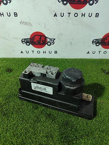 Компрессор центрального замка Mercedes-Benz E‑Class W210, двигатель at lalafo.kg Компрессор центрального замка Mercedes-Benz E‑Class W210, двигатель